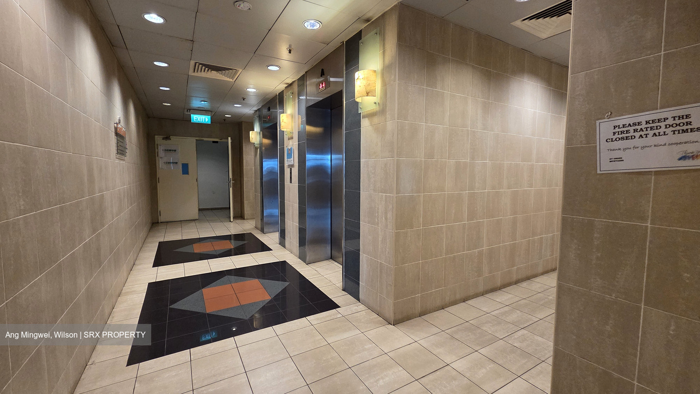 Eastgate (D15), Office #554895951